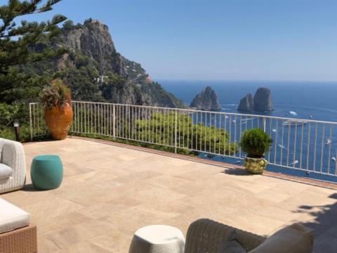 La Grande Bellezza Villa Capri Bagian luar foto